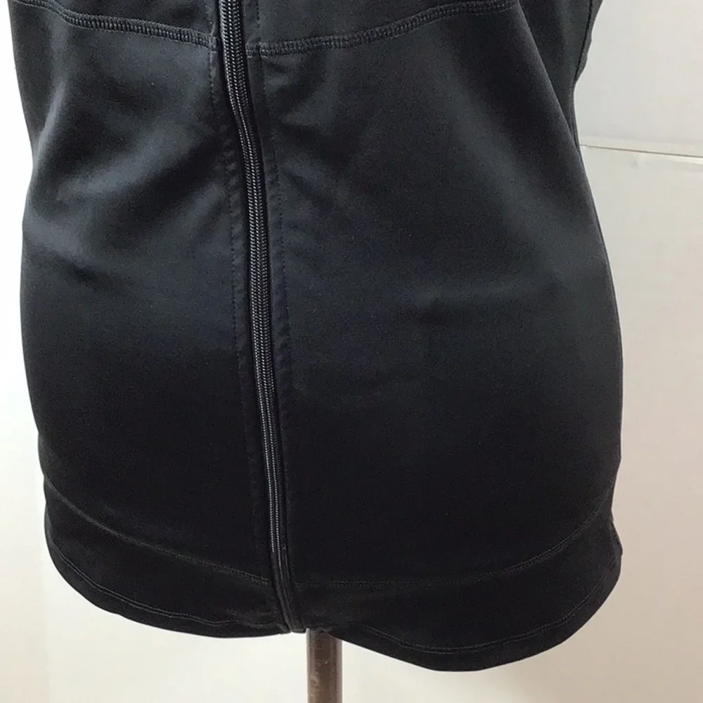 Black zip front shapewear tank XL 40% spandex